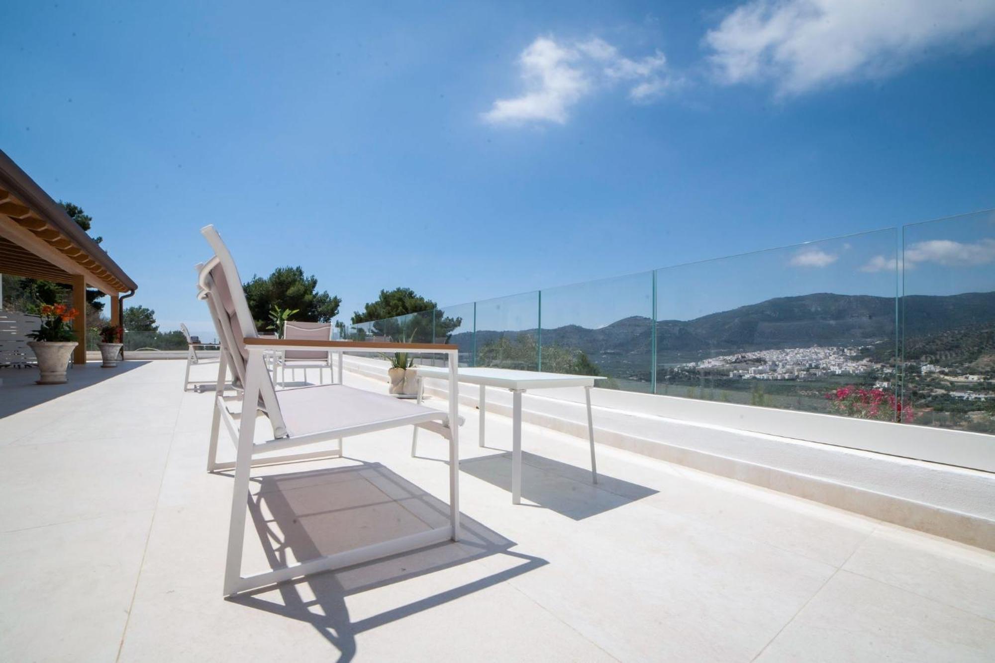 Aura Apartments Mattinata Exterior photo