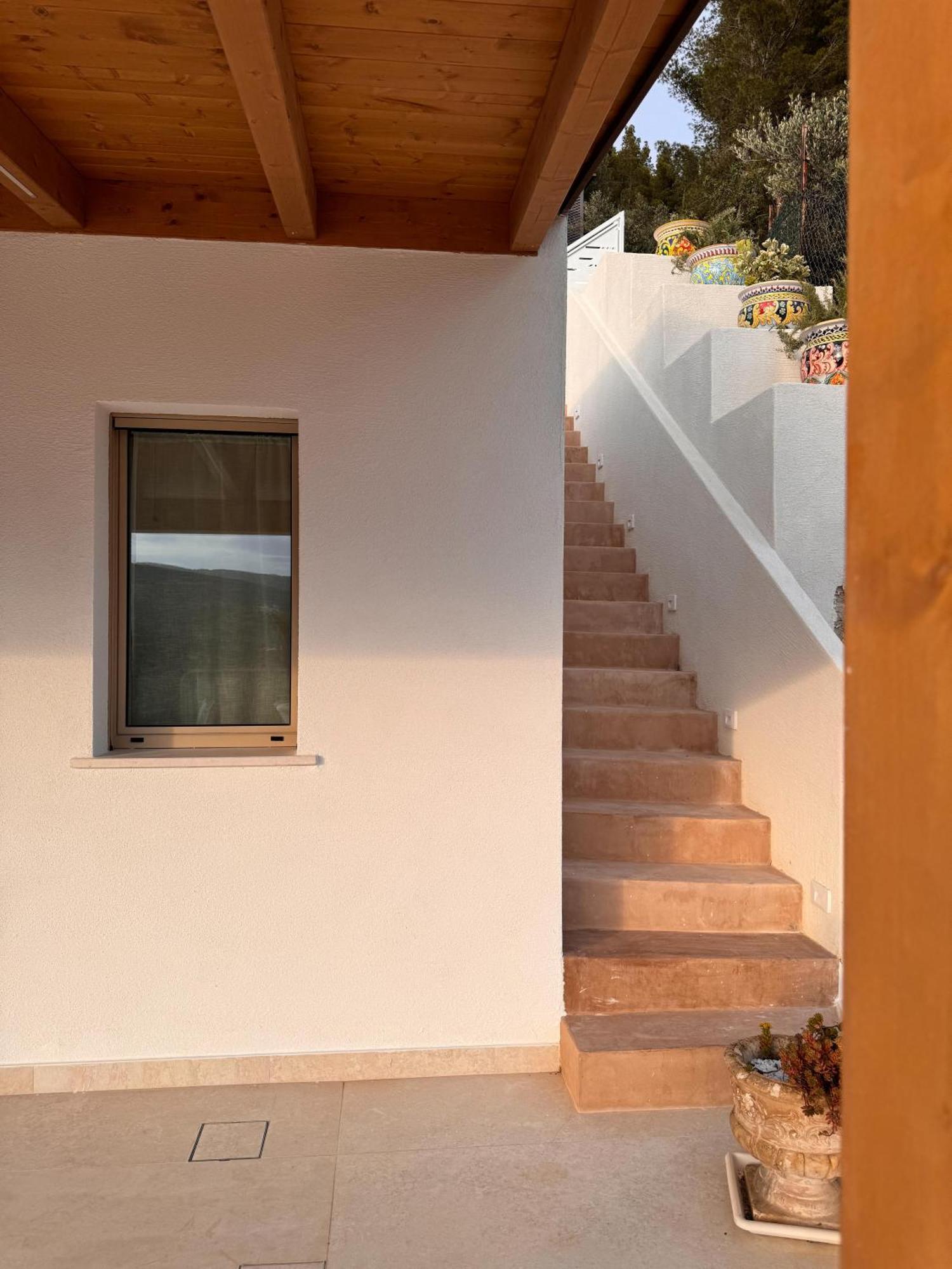 Aura Apartments Mattinata Exterior photo